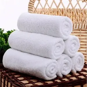 Divine White Face Towel – Soft, Absorbent & Hotel-Grade